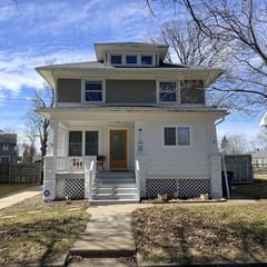 Sleeps 8 Near Riverwalk