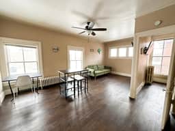 Downtown Historical 1 Bed Apt