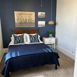 James’ Entire Apt @ the Historic McCormick House