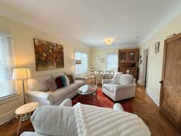Sleeps 8 Near Riverwalk