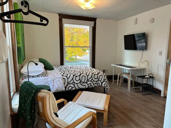Fun & Functional Studio Apt