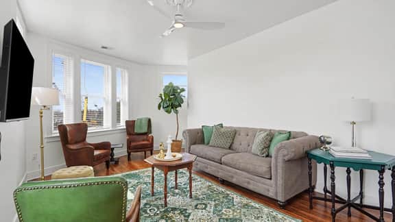 The Lighthouse Loft with a View
